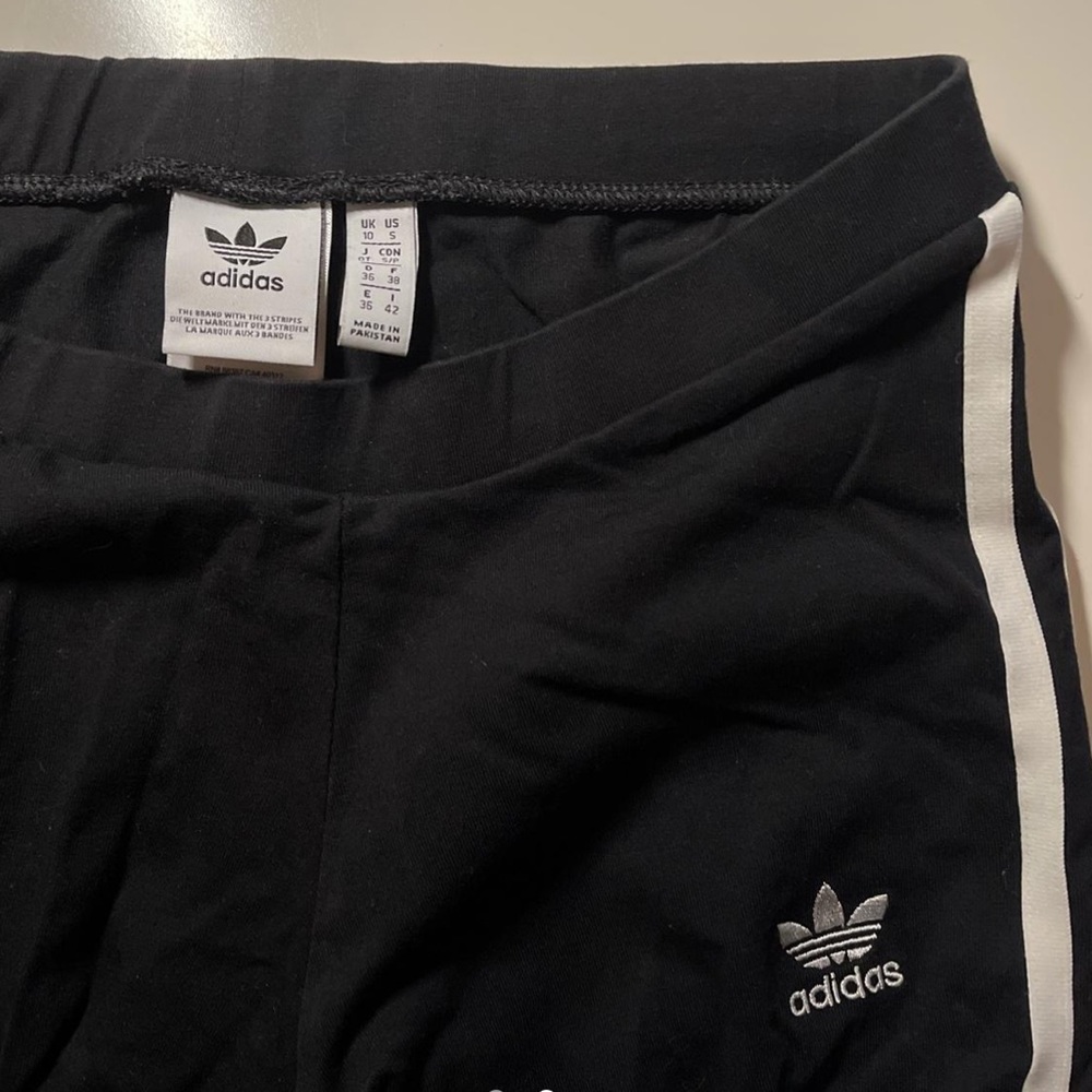 ADIDAS LEGGINGS - Picture 2 of 2